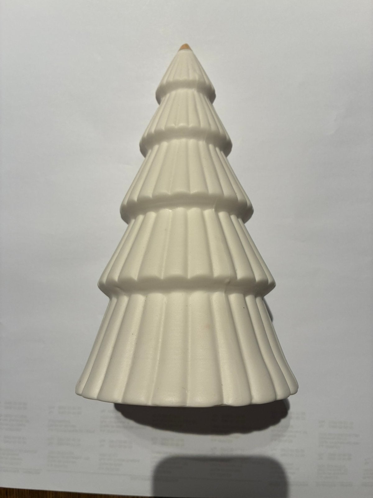 Sapin de Noël en céramique blanche avec pic doré *neuf*, Enlèvement, Neuf