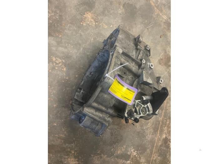 Versnellingsbak van een Audi Q3, Gebruikt, -, -, -