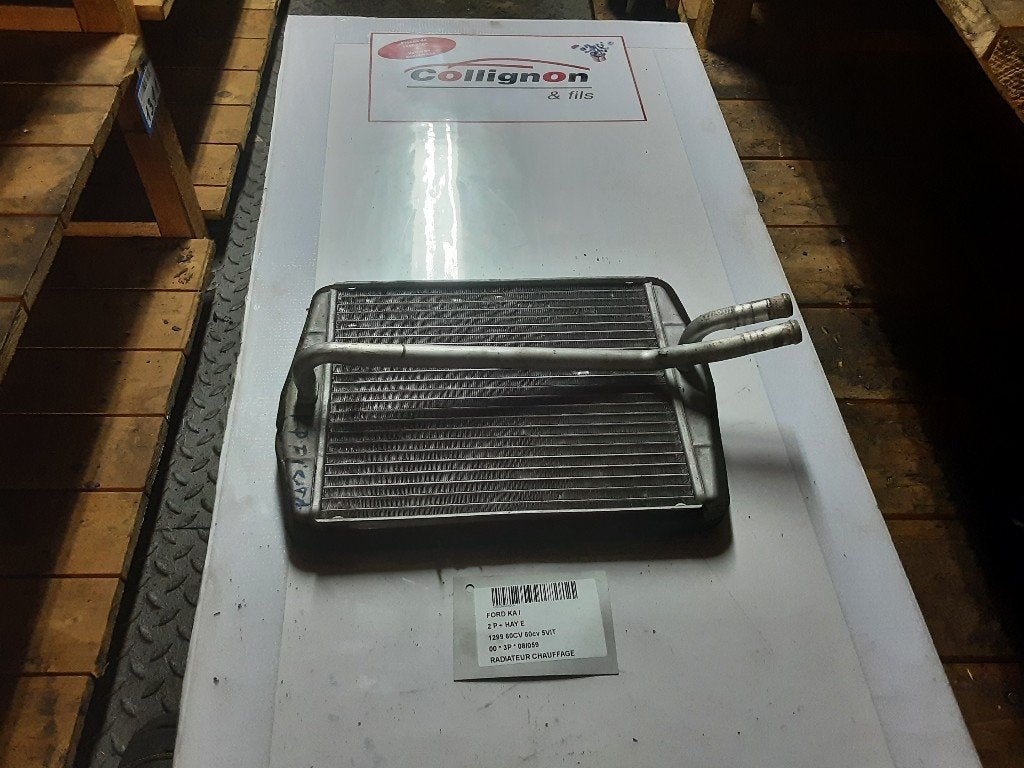 KACHELRADIATEUR Ford Ka I (01-1996/11-2008), Gebruikt, Henry-Ford-Straße  1
50735  Köln, DE, Ford-Werke GmbH, Kunden@ford.com