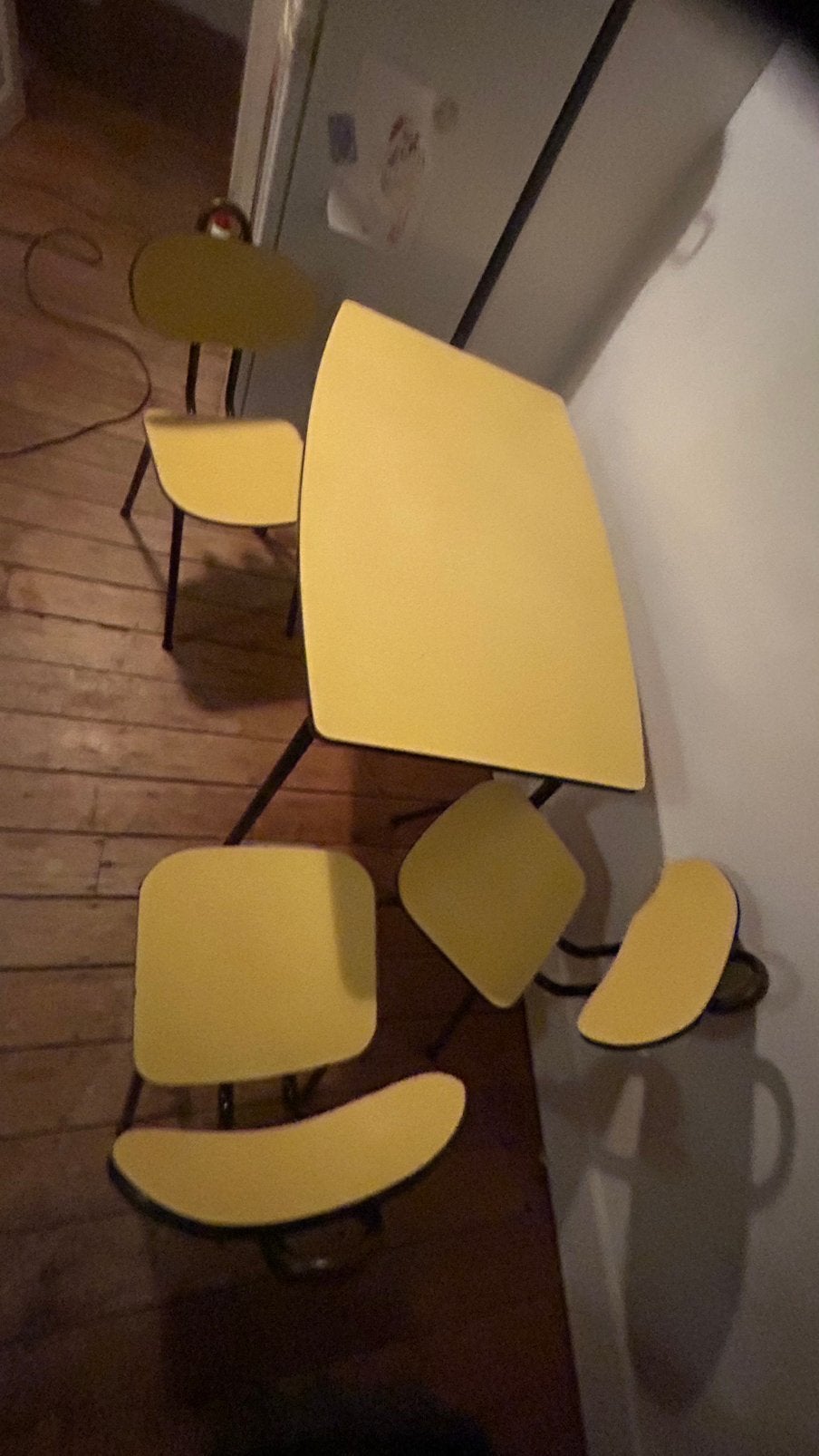 Vintage Formica tafel uit de jaren 50 en 60 + 3 stoelen, Ophalen