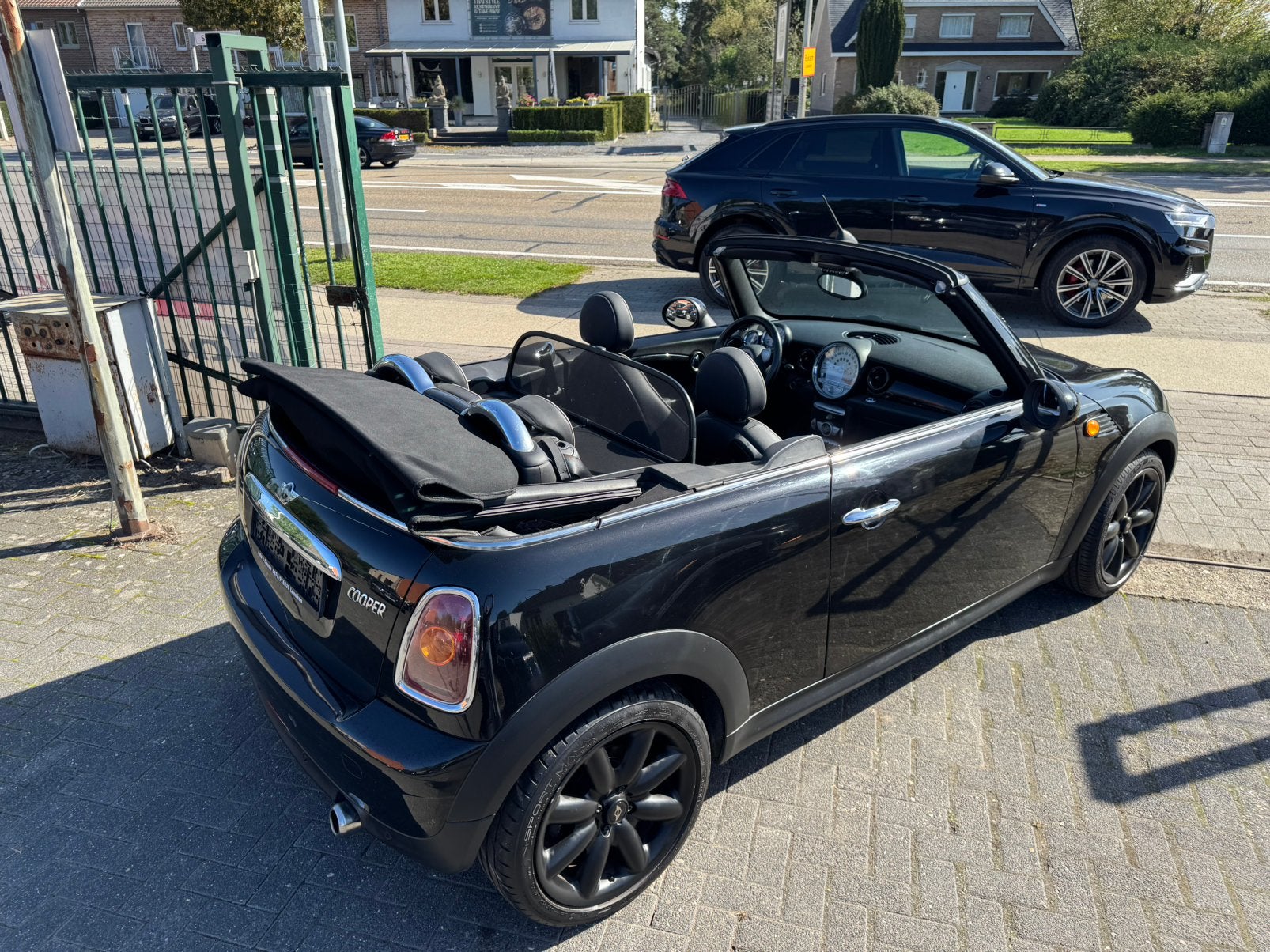 Mini cabrio 1.6 benzine, Auto's, Voorwielaandrijving, 4 zetels, Zwart, 4 cilinders