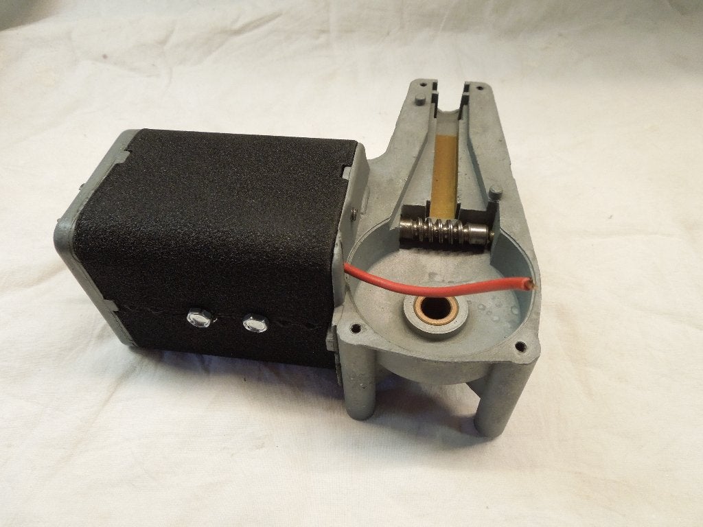 Moteur d’essuie-glace LUCAS DR2 MG Triumph, Enlèvement ou Envoi, Révisé, Triumph
