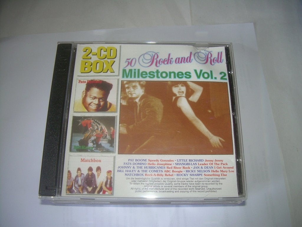 2 CD S - MILESTONES - VOL 2 - VUE 50 FOIS, CD & DVD, CD | Compilations, Enlèvement ou Envoi, Comme neuf, Pop
