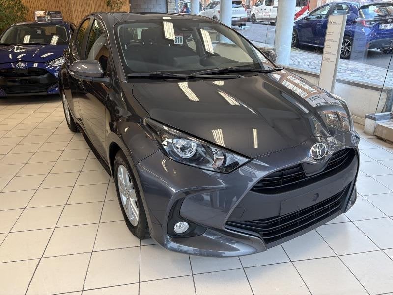 Toyota Yaris IV Dynamic, Achat, Euro 6, Noir, 5 portes