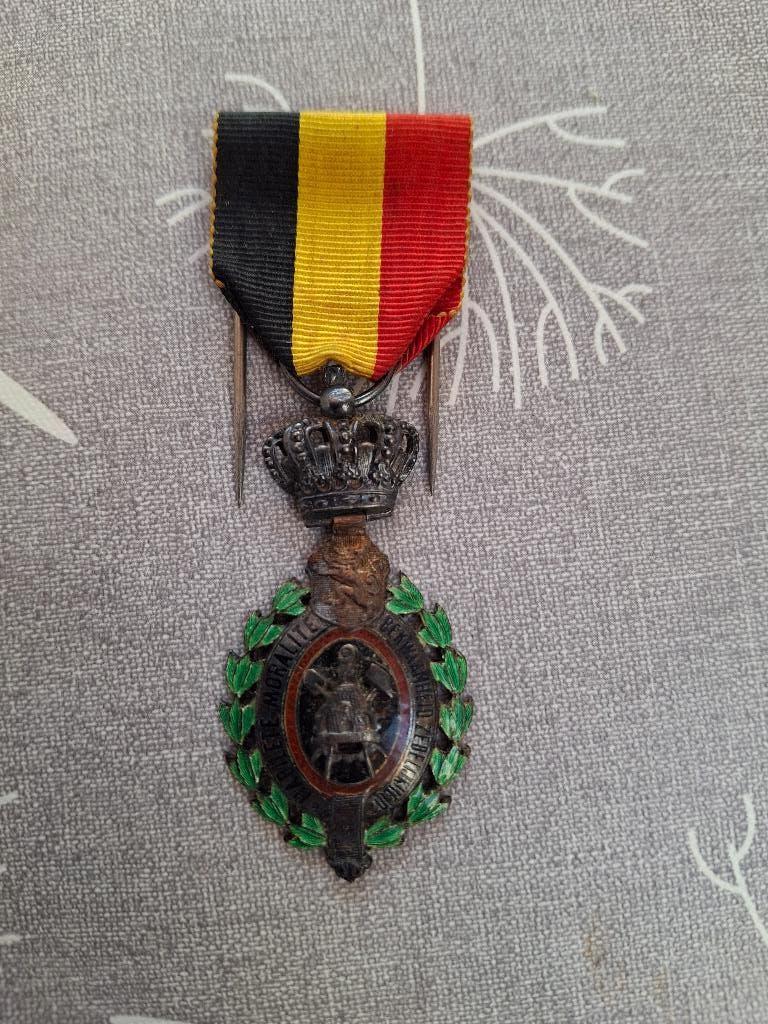 Médaille belge, version verte, Collections, Enlèvement ou Envoi