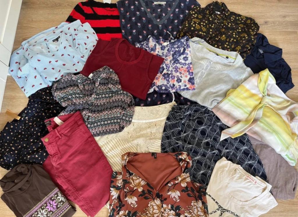 Prachtig kledingpakket maat small/36 o.a. Massimo Dutti, Esp, Kleding | Dames, Dames-kledingpakketten, Zo goed als nieuw, Maat 36 (S)