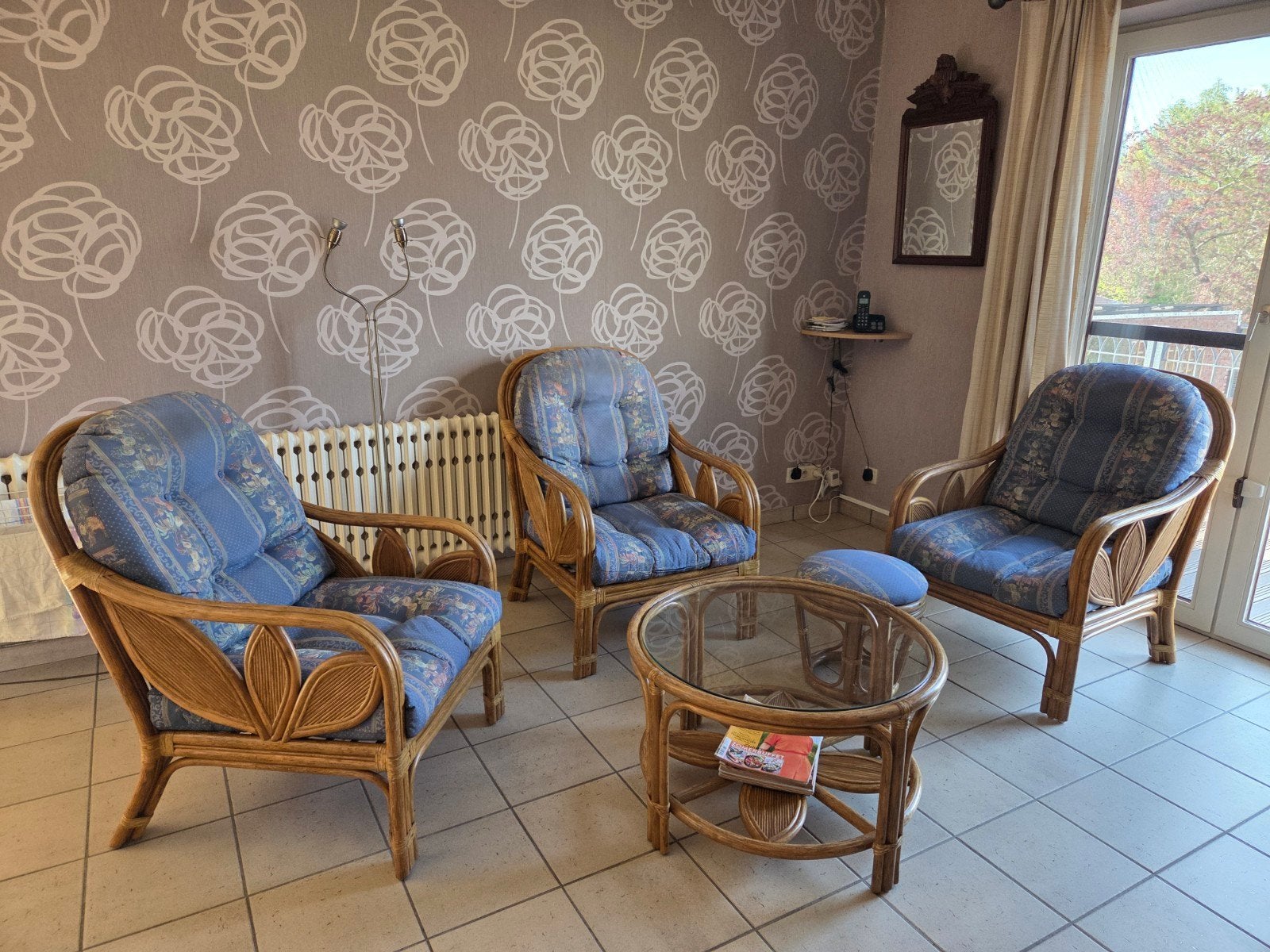 3 eenzit met koffietafel, Huis en Inrichting, Ophalen