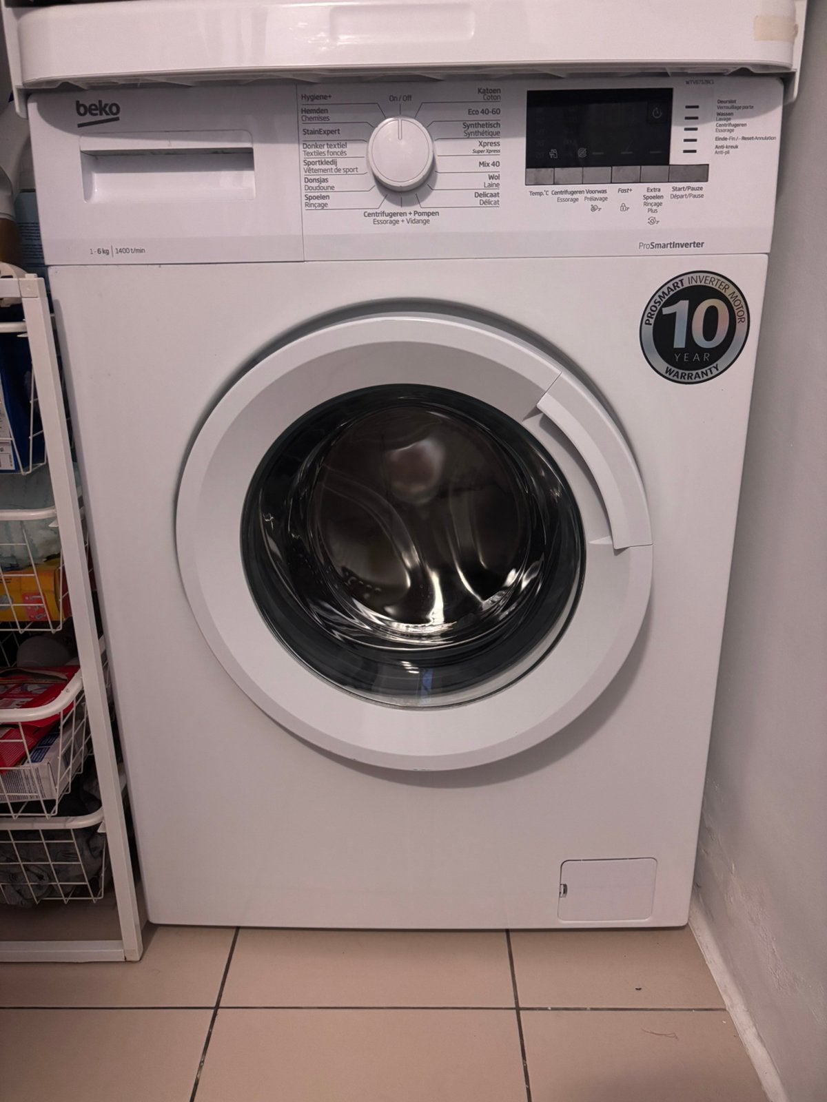 Lave linge BEKO 6kg, 1200 à 1600 tours, 6 à 8 kg, Comme neuf, Chargeur frontal