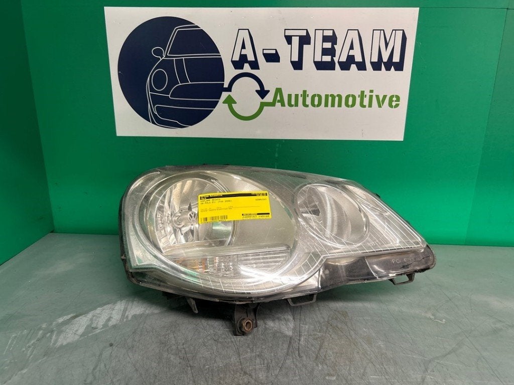 PHARE / OPTIQUE AVANT DROIT Volkswagen Polo IV (9N1 / 2/3), Volkswagen, Volkswagen AG, Utilisé, Kundenbetreuung@volkswagen.de