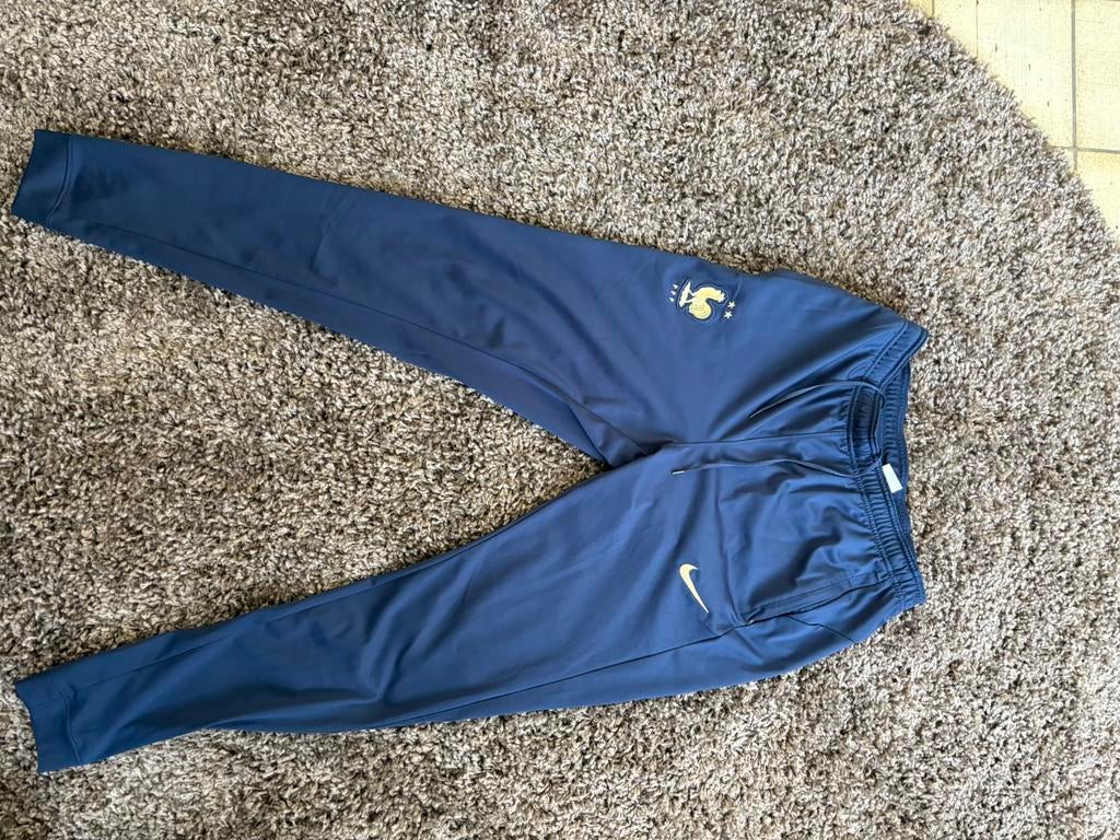 Nike frankrijk trainingspak maat m, Kleding | Dames, Ophalen of Verzenden, Zo goed als nieuw, Maat 38/40 (M)