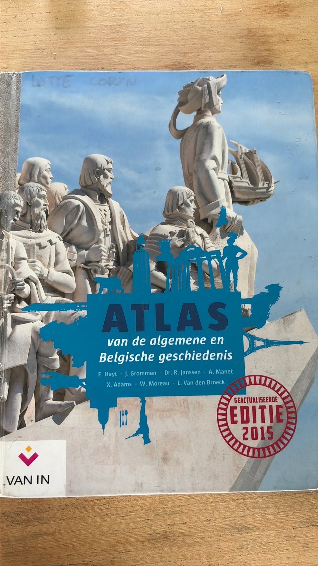 Atlas van de algemene en Belgische geschiedenis 2015, Boeken, Ophalen, Zo goed als nieuw