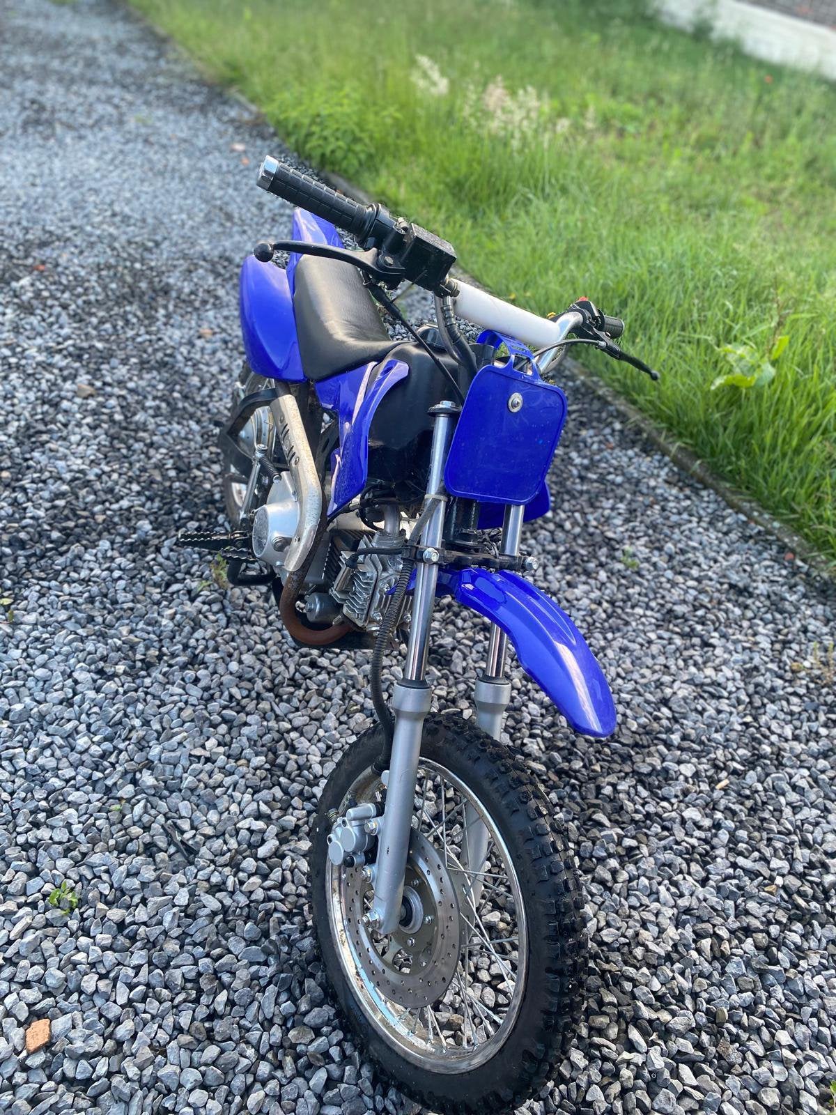 Cros 125cc, Fietsen en Brommers, Ophalen of Verzenden, Zo goed als nieuw