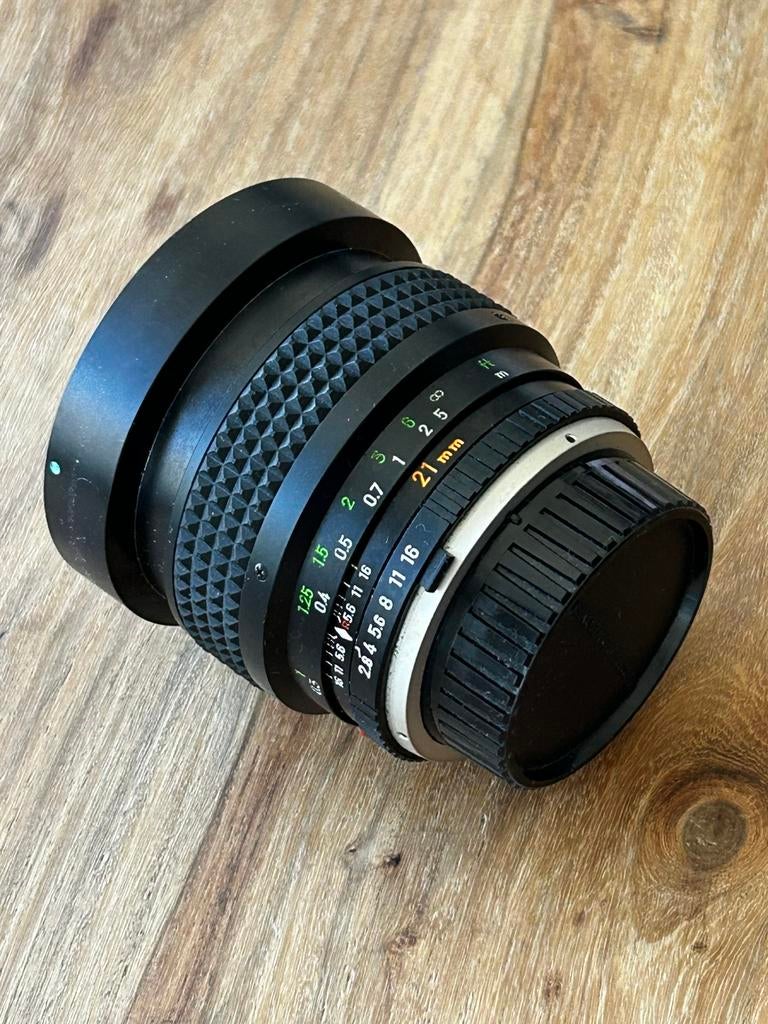Minolta MC W.Rokkor 21mm f/2.8 wide angle lens (SR mount), Enlèvement ou Envoi, Utilisé