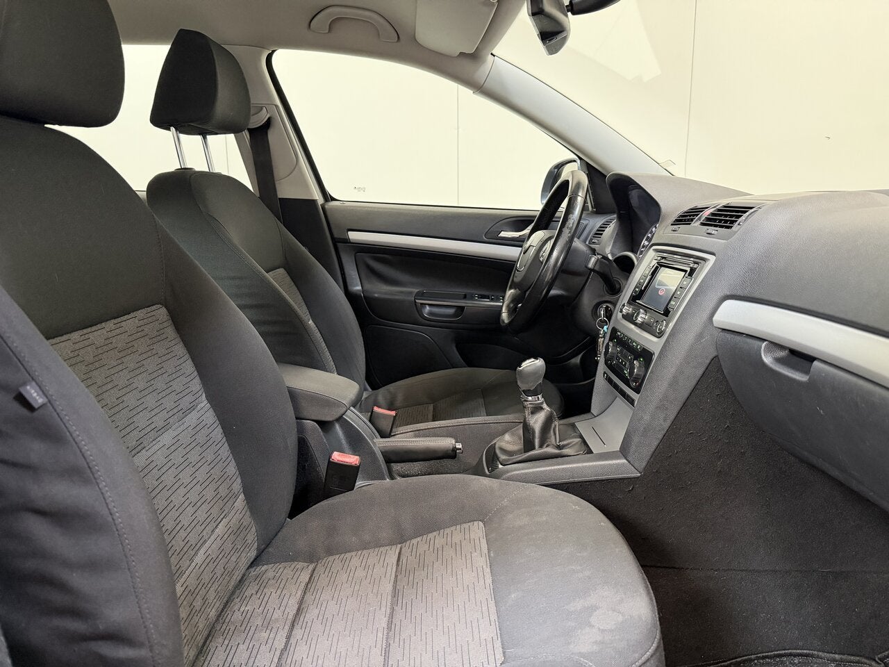 Skoda Octavia Break 1.6 TDI Man. - Airco - GPS - Export!, 0 kg, Achat, 105 ch, 4 portes