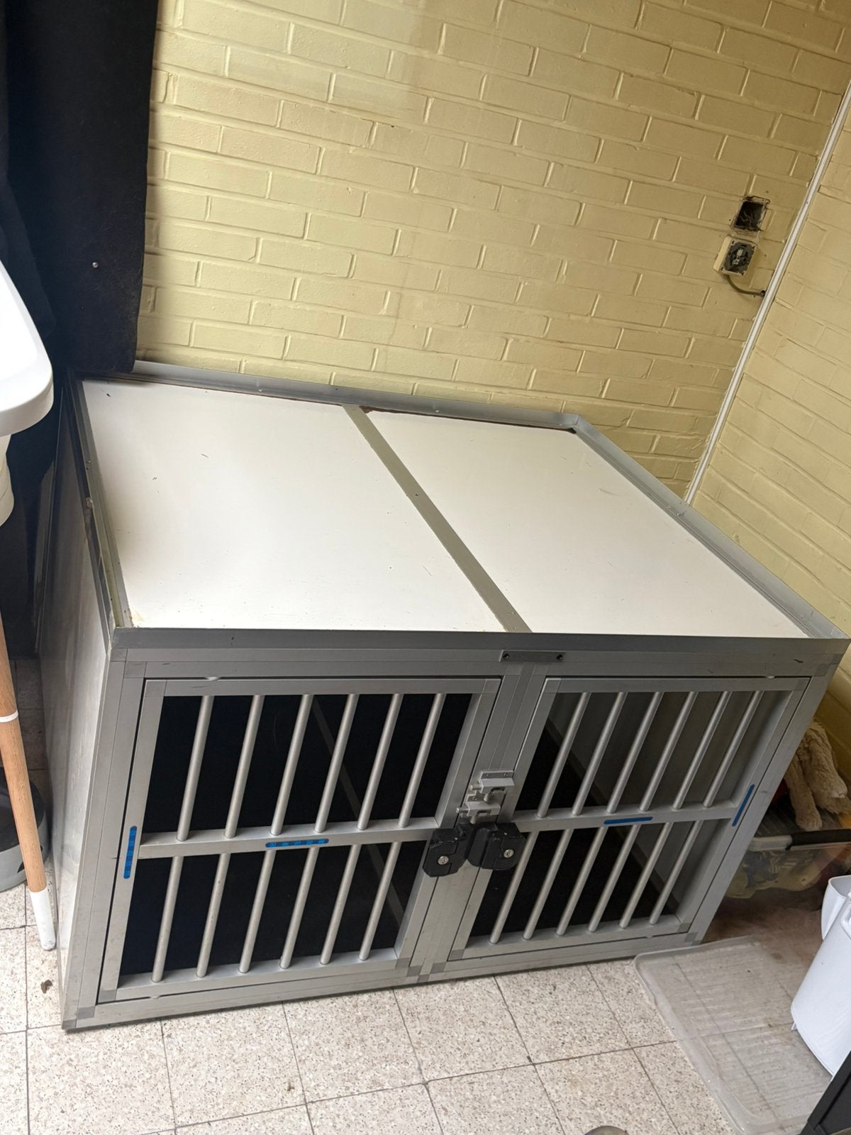 Dubbele autobench 100X120, Dieren en Toebehoren, Ophalen, Hondenkennel, Gebruikt, 65 tot 100 cm