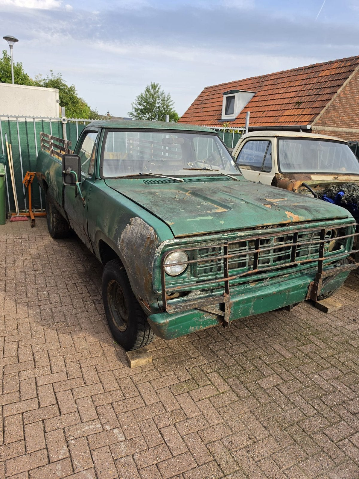 Dodge w200 1976 LPG barnfind schuurvonst, Autos, Achat, Particulier, LPG, Dodge