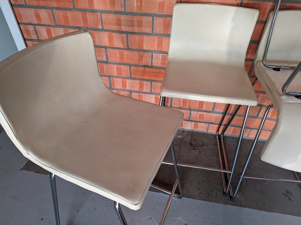 Barstoelen IKEA Bernhard, Huis en Inrichting, Barkrukken, Ophalen, Gebruikt, Met voetsteun, 60 tot 90 cm