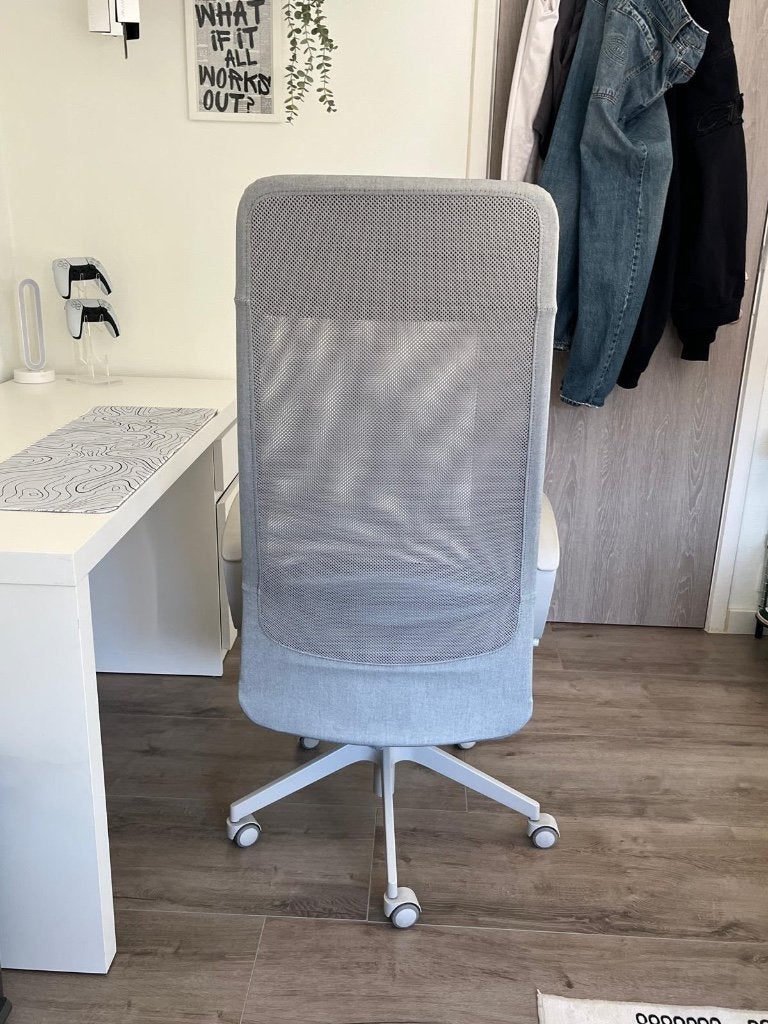 Ergonomische bureaustoel Markus (Ikea) nieuwstaat, Ophalen, Zo goed als nieuw, Grijs, Bureaustoel