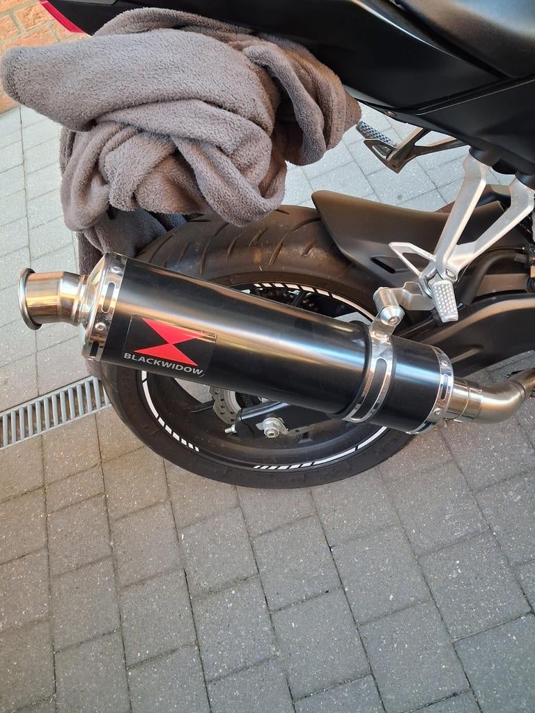 Honda CB125R (2021 - 2023) Black Widow uitlaat/exhaust, Motoren, Ophalen