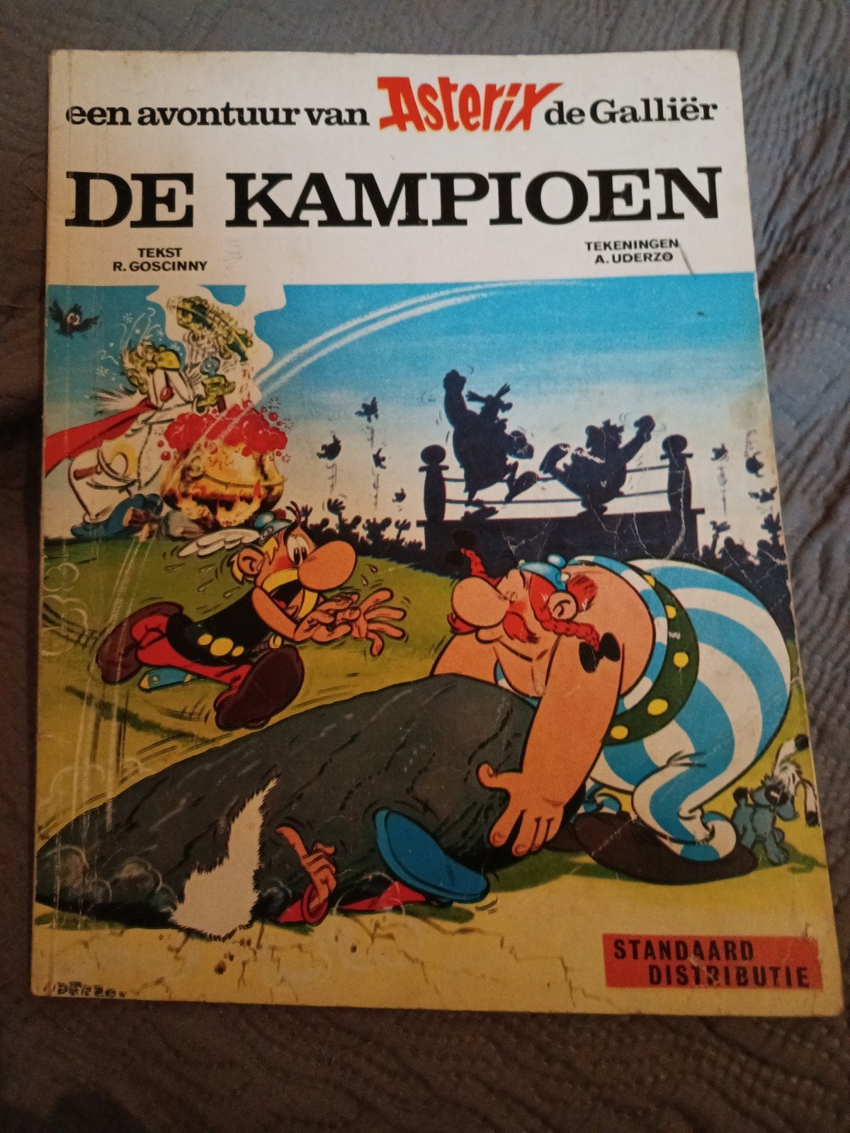 strip Astérix,De kampioen EO, Enlèvement ou Envoi, Une BD, Utilisé, Goscinny et Uderzo