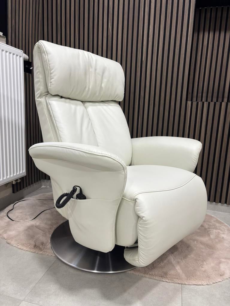 Luxe Himolla Relaxfauteuil 7627 – 2 mot. Met opstaphulp!, Huis en Inrichting, Ophalen of Verzenden, Zo goed als nieuw, Leer, Relaxzetel fauteuil relax zetel relaxfauteuil relaxstoel