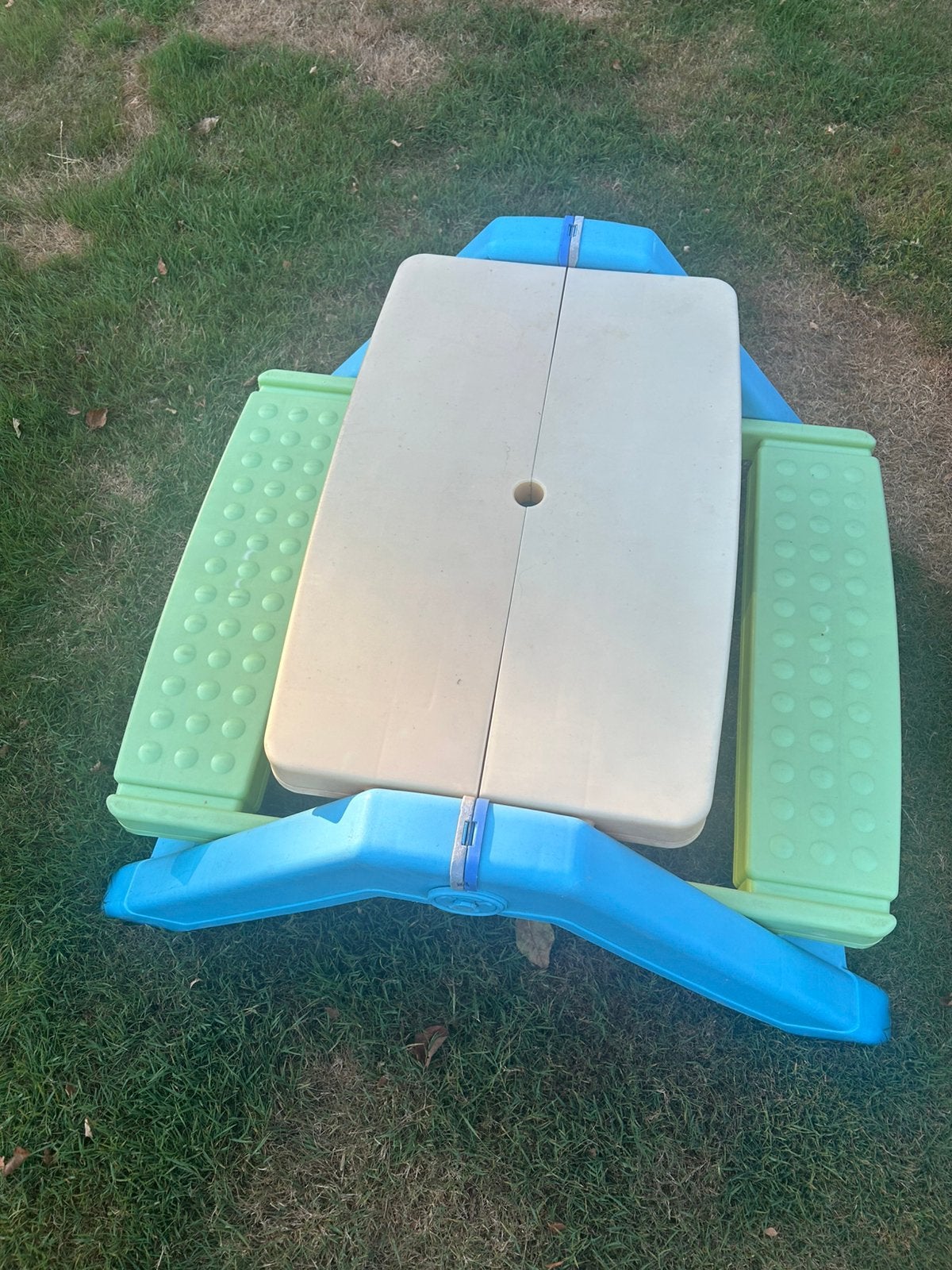 Kinder picknicktafels, Ophalen, Gebruikt