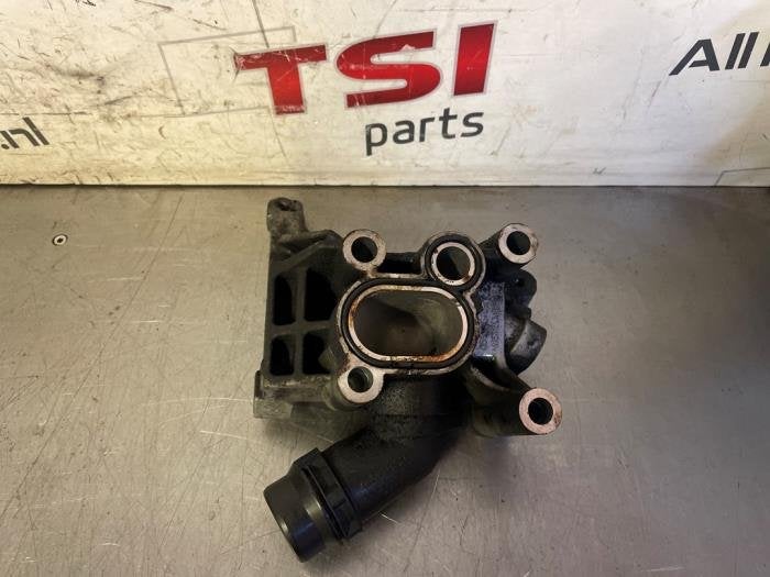 Support pompe clim d'un Audi A6, -, 3 mois de garantie, Audi, Utilisé