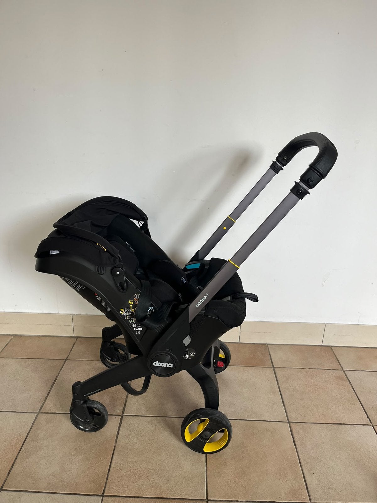 Buggy Doona — comme neuf + tous les accessoires, Enlèvement, Comme neuf