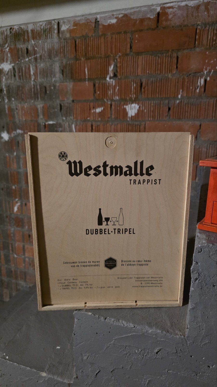 ​Westmalle Trappist hout geschenkverpakking kist + 2 glazen, Collections, Enlèvement ou Envoi, Neuf, Autres types, Pleine