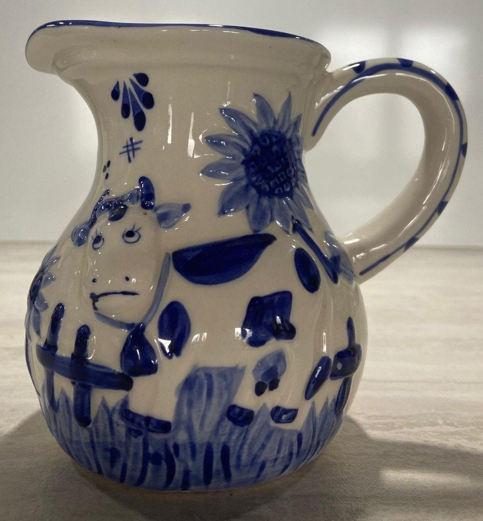 Delfst blauw handgeschilderd melkkannetje reliëf van een koe, Ophalen