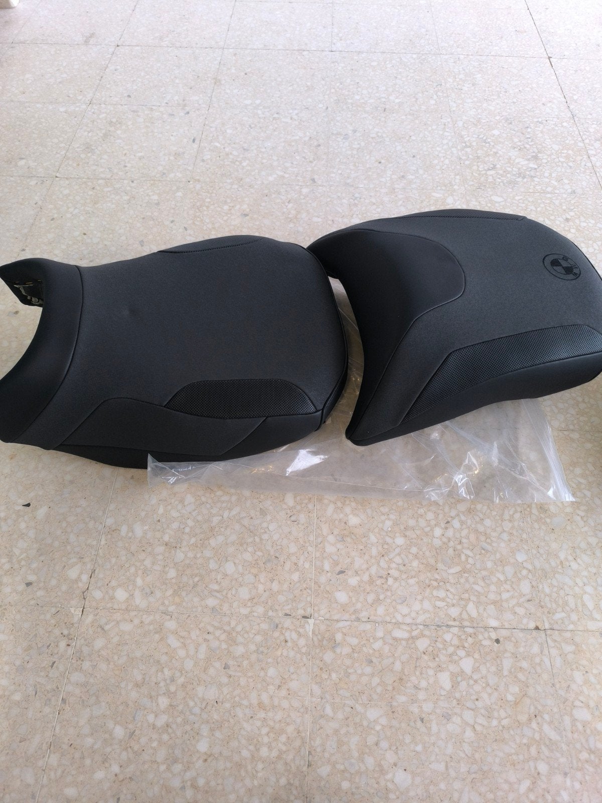 selles confort BMW GS R1200-1250 état neuf, Enlèvement ou Envoi, BMW