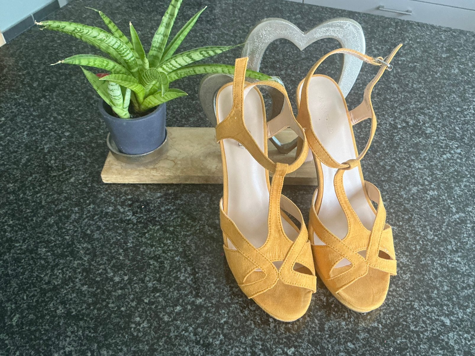 Sandalen maat 42, Kleding | Dames, Schoenen, Ophalen of Verzenden, Zo goed als nieuw