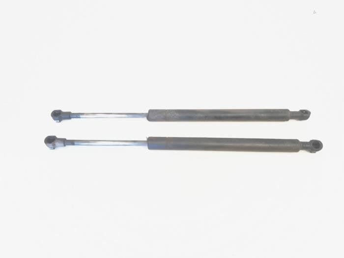 Kit amortisseur gaz hayon d'un BMW 3-Serie, -, 3 mois de garantie, Utilisé, -