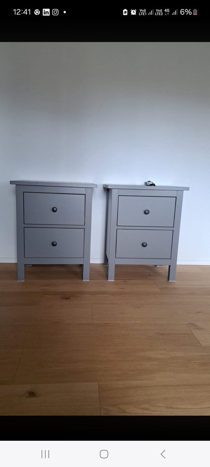 2 tables de nuit à l'état neuf, Maison & Meubles, Enlèvement