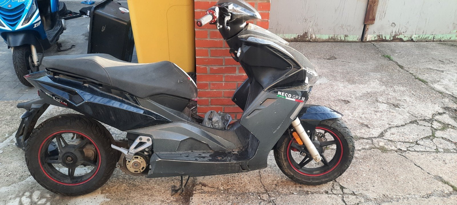 neco gpx, Enlèvement