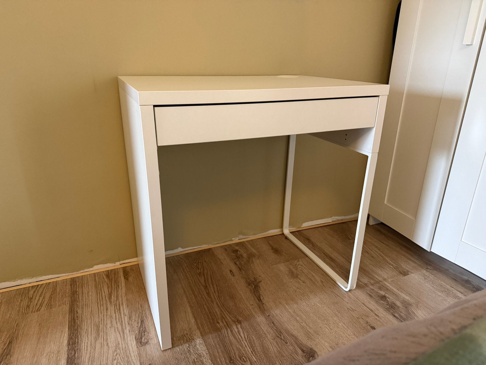 Bureau met lade, Ophalen, Zo goed als nieuw