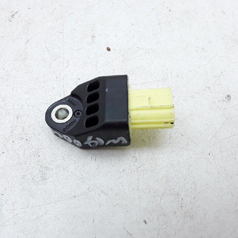 CAPTEUR AIRBAG Toyota Verso S (|8983152020|), Utilisé, Toyota