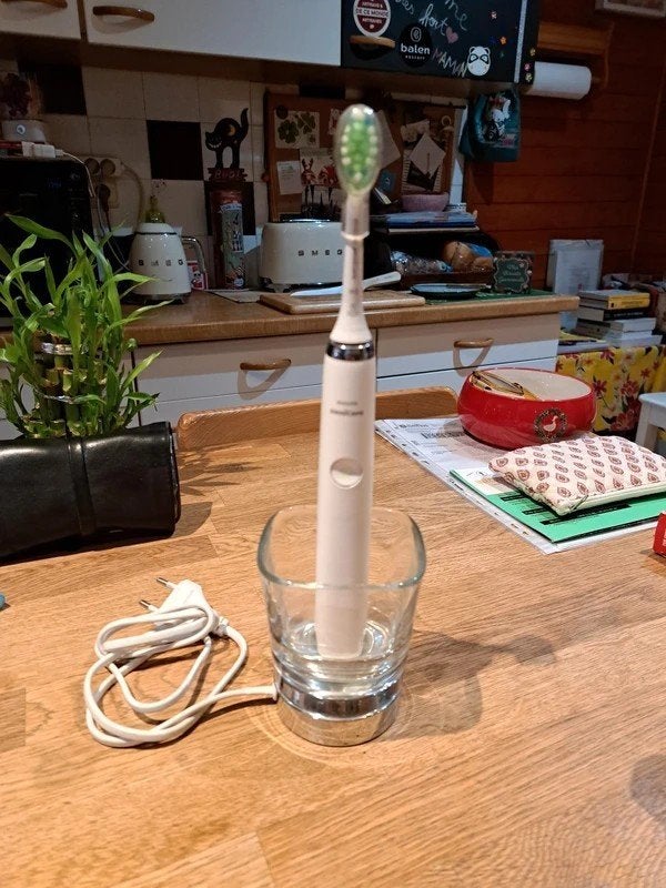 Lot Philips Sonicare en excellent état, Enlèvement ou Envoi, Utilisé, Brosse à dents