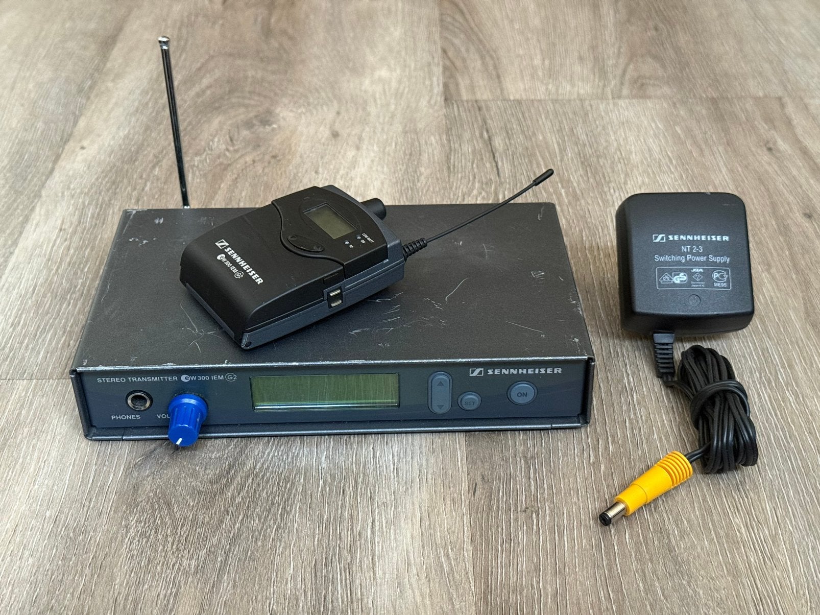 Sennheiser EW300 IEM G2 in-ear set (838 - 870 MHz), Musique & Instruments, Microphones, Comme neuf, Autres types, Sans fil, Enlèvement ou Envoi