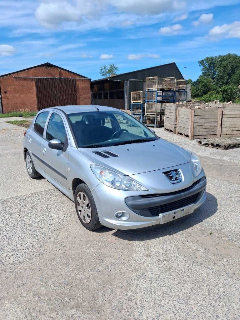 PEUGEOT 206 TE KOOP, Auto's, Peugeot, Particulier, Benzine, Handgeschakeld, Zilver of Grijs, Grijs, Stof