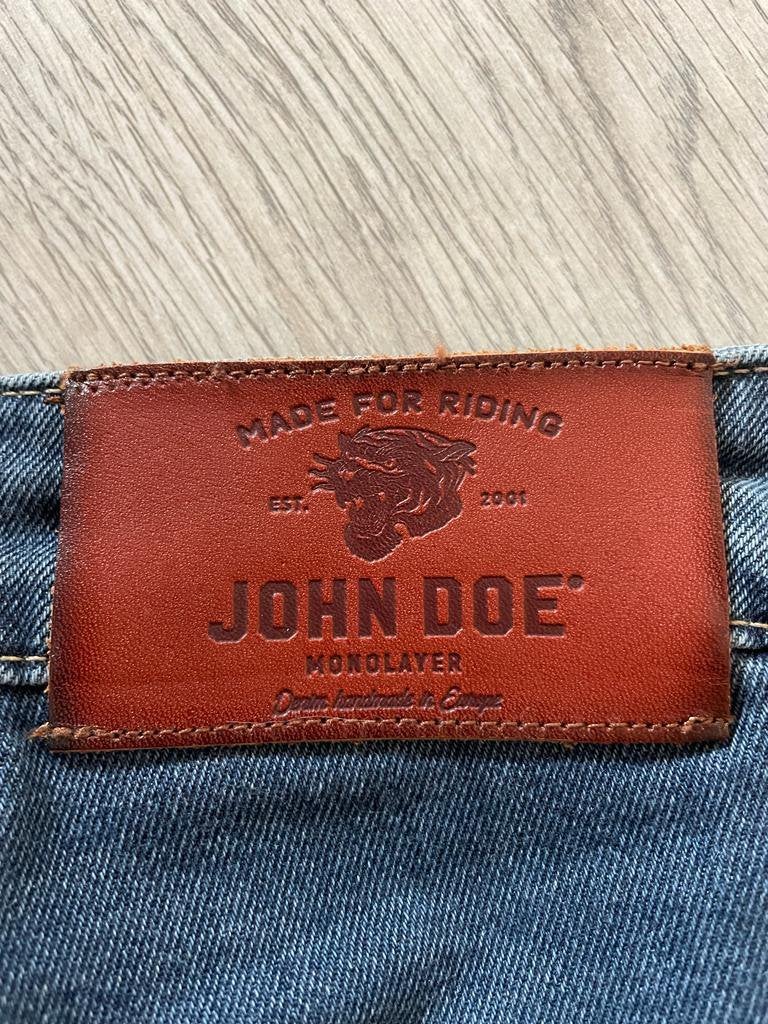 Motorbroek John Doe, Ophalen, Zo goed als nieuw
