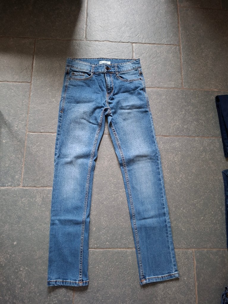 Jeans broeken, Kinderen en Baby's, Ophalen, Zo goed als nieuw, Broek