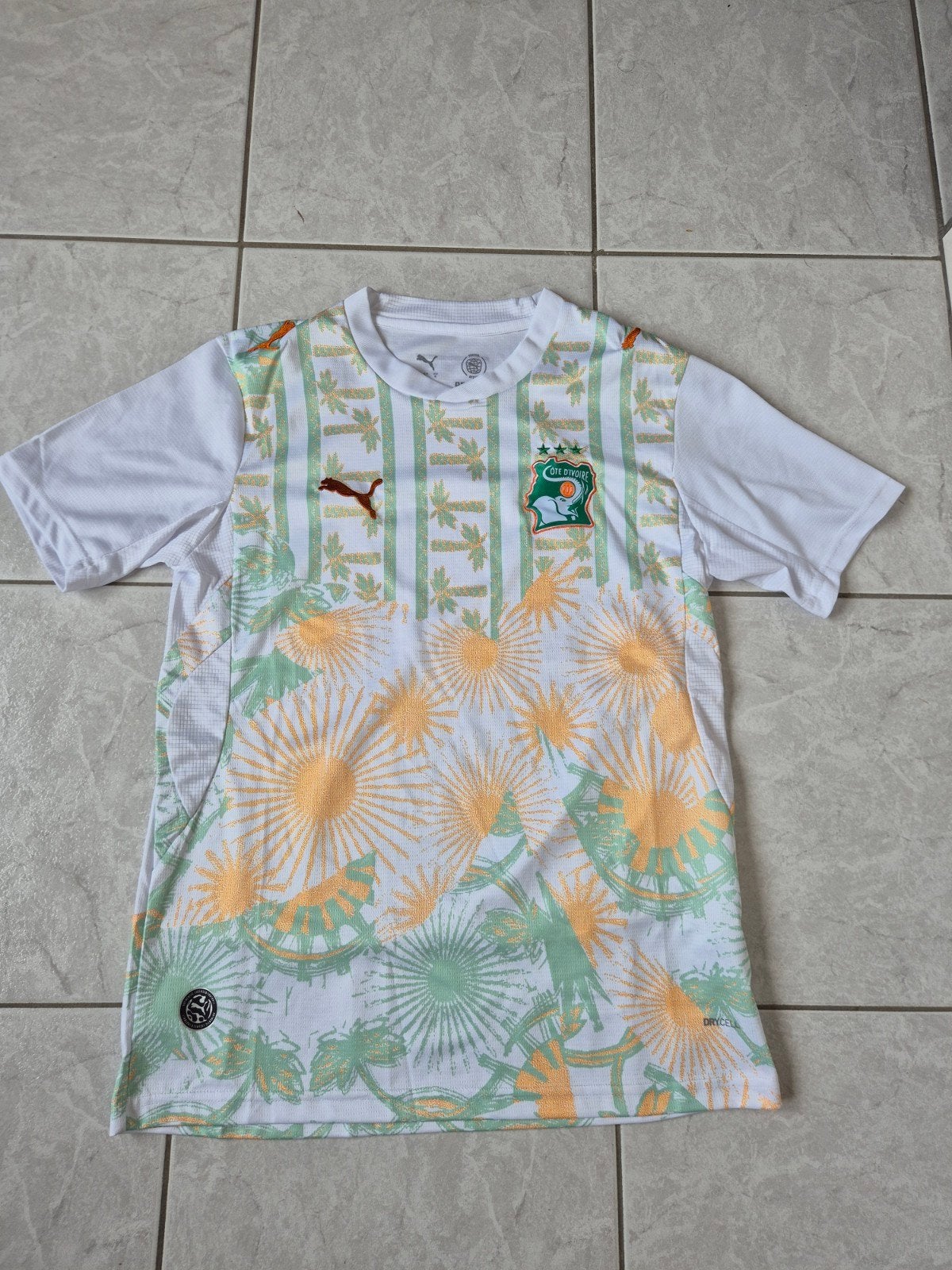 Voetbaltruitje wk 2026, Ivoorkust ( côte d'ivoire), Ophalen of Verzenden, Maat 46 (S) of kleiner