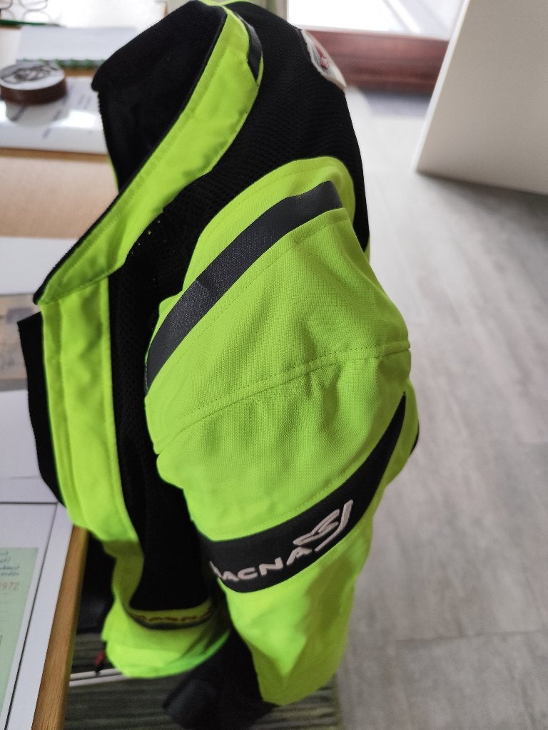 Doorwaaivest, Ophalen, Tweedehands, Dames, 1 macna ,en 1 ixs