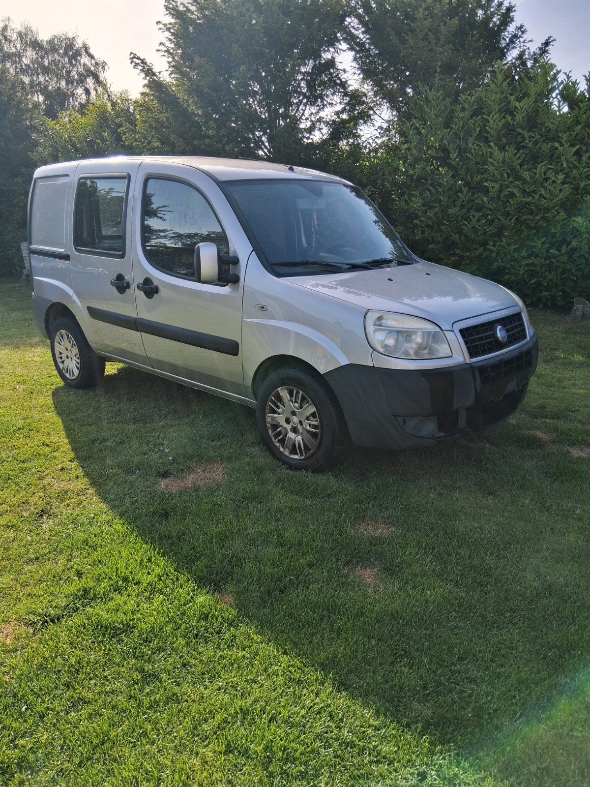 Fiat doblo cargo 1.3 multi jet diesel., Autos, Camionnettes & Utilitaires, Argent ou Gris, Achat, 2 places, Boîte manuelle