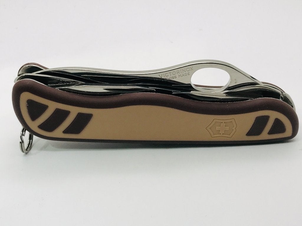 Victorinox Trailmaster OH Motif camouflage spécial DESERT, Caravanes & Camping, Outils de camping, Neuf, Enlèvement ou Envoi