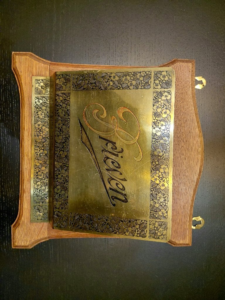 Brievenhouder / Krantenbak – Eiken & Messing, Antiek en Kunst, Ophalen of Verzenden