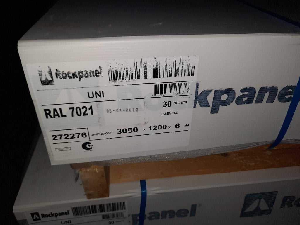 Nouveaux panneaux Rockpanel — gris noir (RAL7021) à 195€ pp, Enlèvement ou Envoi, Neuf