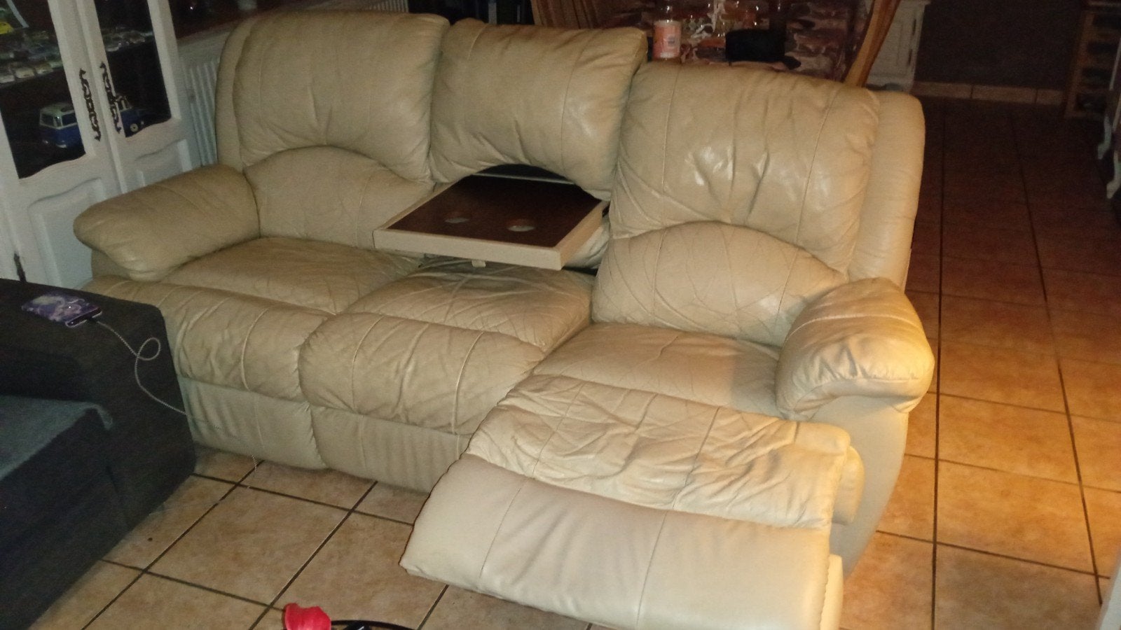 canapé cuir relax, levage des jambes,dossiers,porte boissons, Maison & Meubles, Enlèvement, Cuir