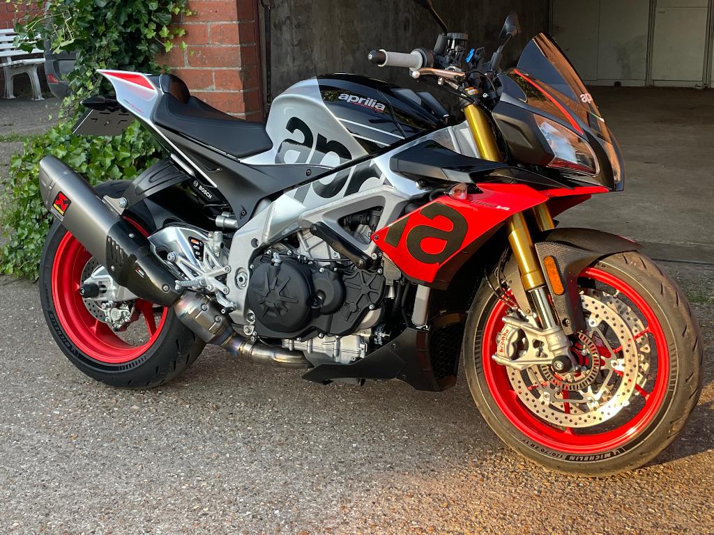 Aprilia Tuono v4 Factory, Motoren, Motoren | Aprilia, 1077 cc, 4 cilinders, Gebruikt, Particulier